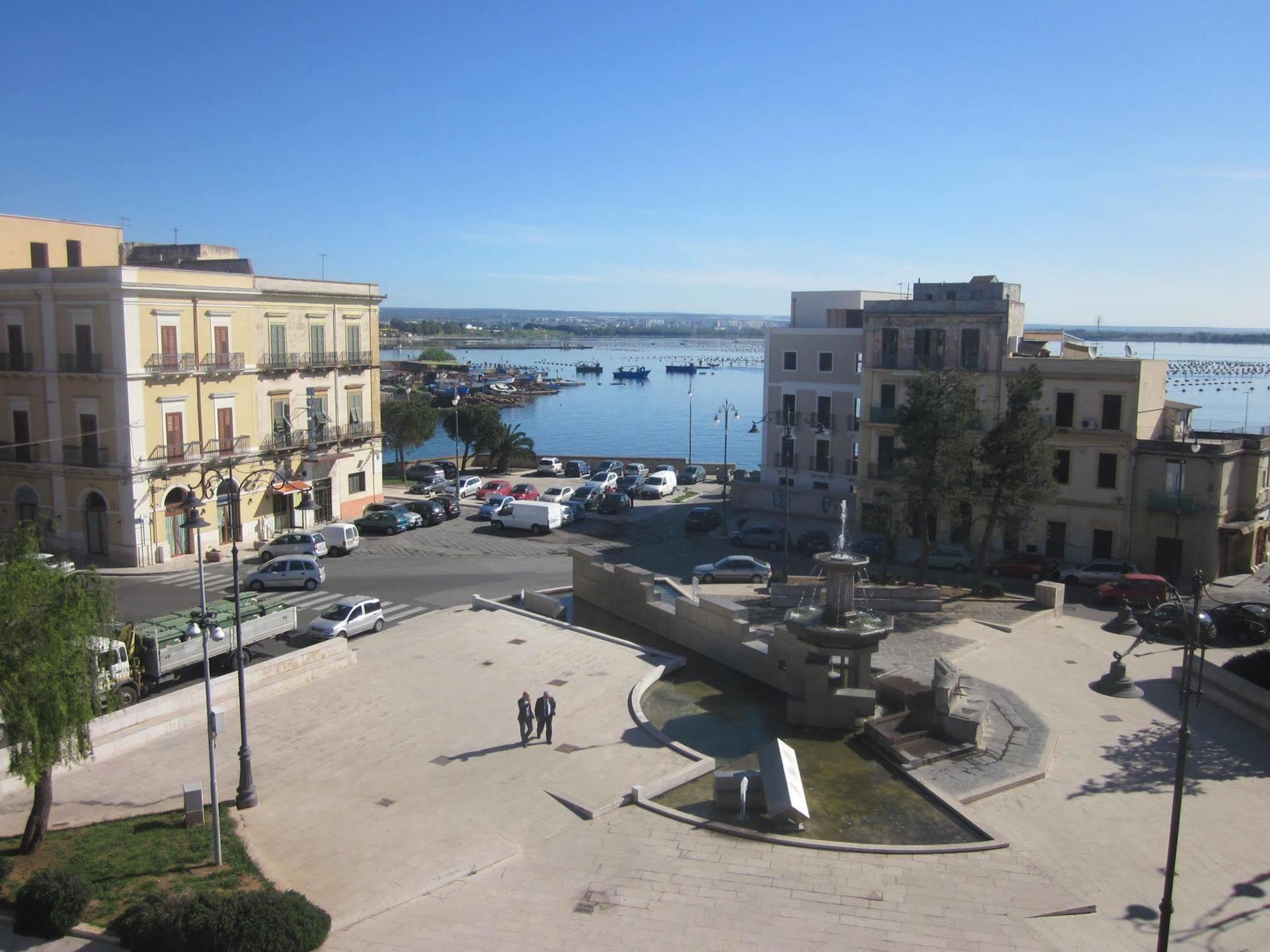 Albergo Del Sole Taranto Exteriér fotografie